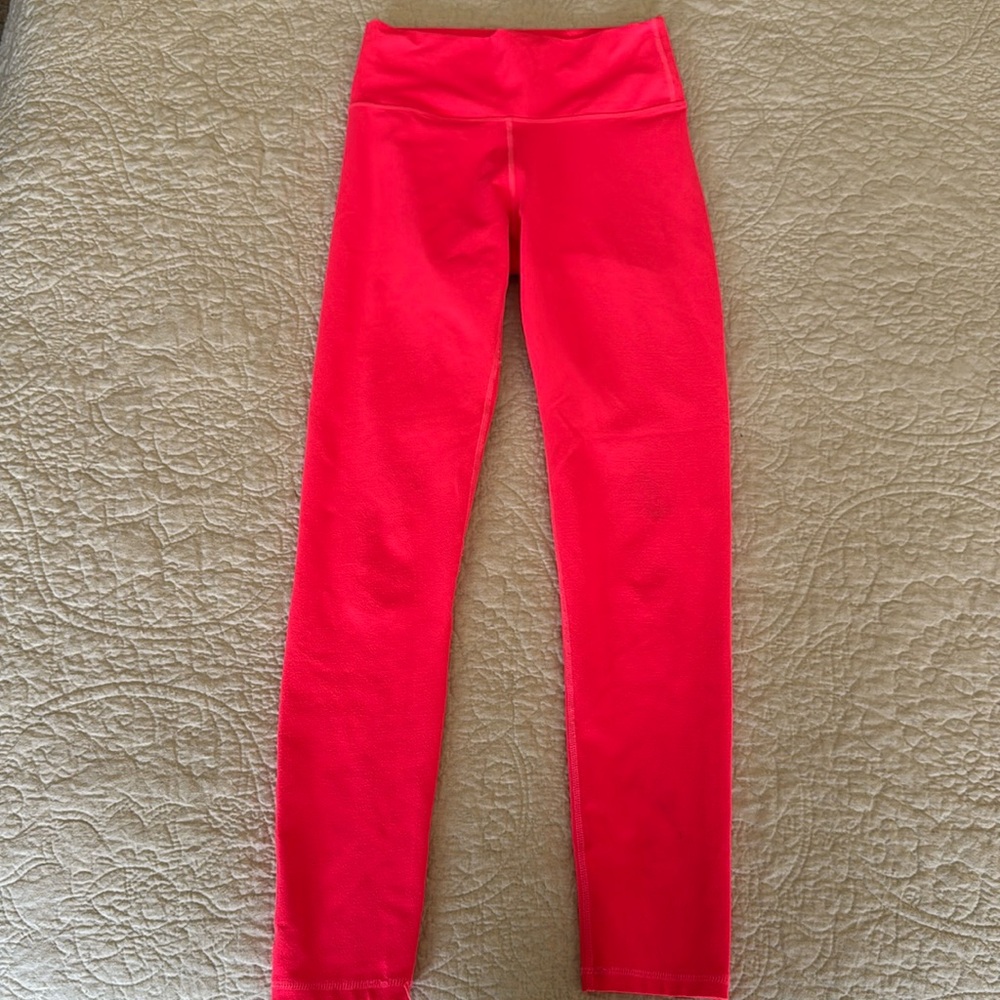 Fabletics fushia/bright pink leggings. XS.